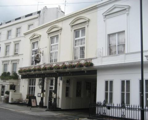 Leinster Arms, Leinster Terrace, W2